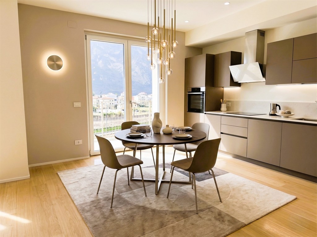 Nuovo mini con cantina classe A+