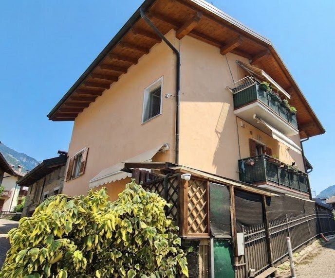 Roncegno intera porzione di casa