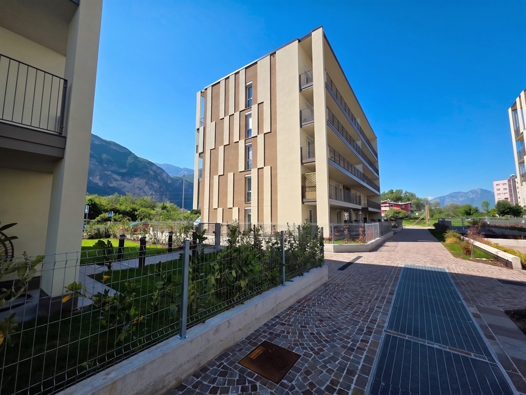 Nuovo mini con cantina classe A+