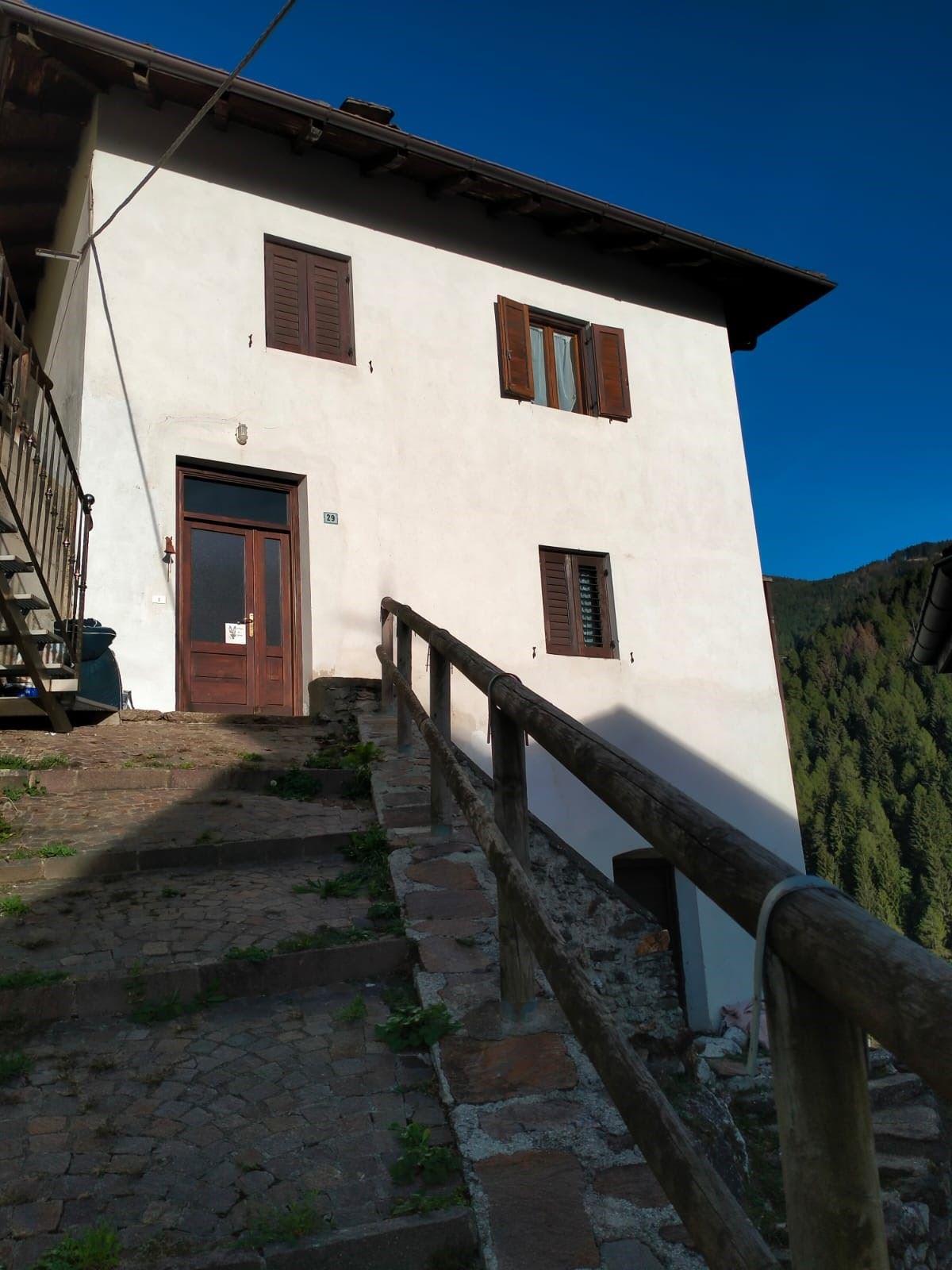 Casa Indipendente in Vendita Frassilongo